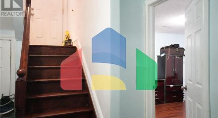 Residential - Single Family Home - Toronto, Canada - Canada