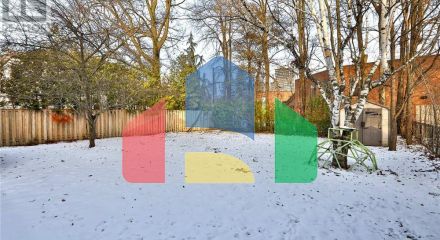 Residential - Single Family Home - Toronto, Canada - Canada