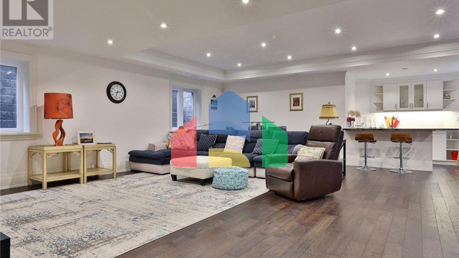 Residential - Single Family Home - Toronto, Canada - Canada