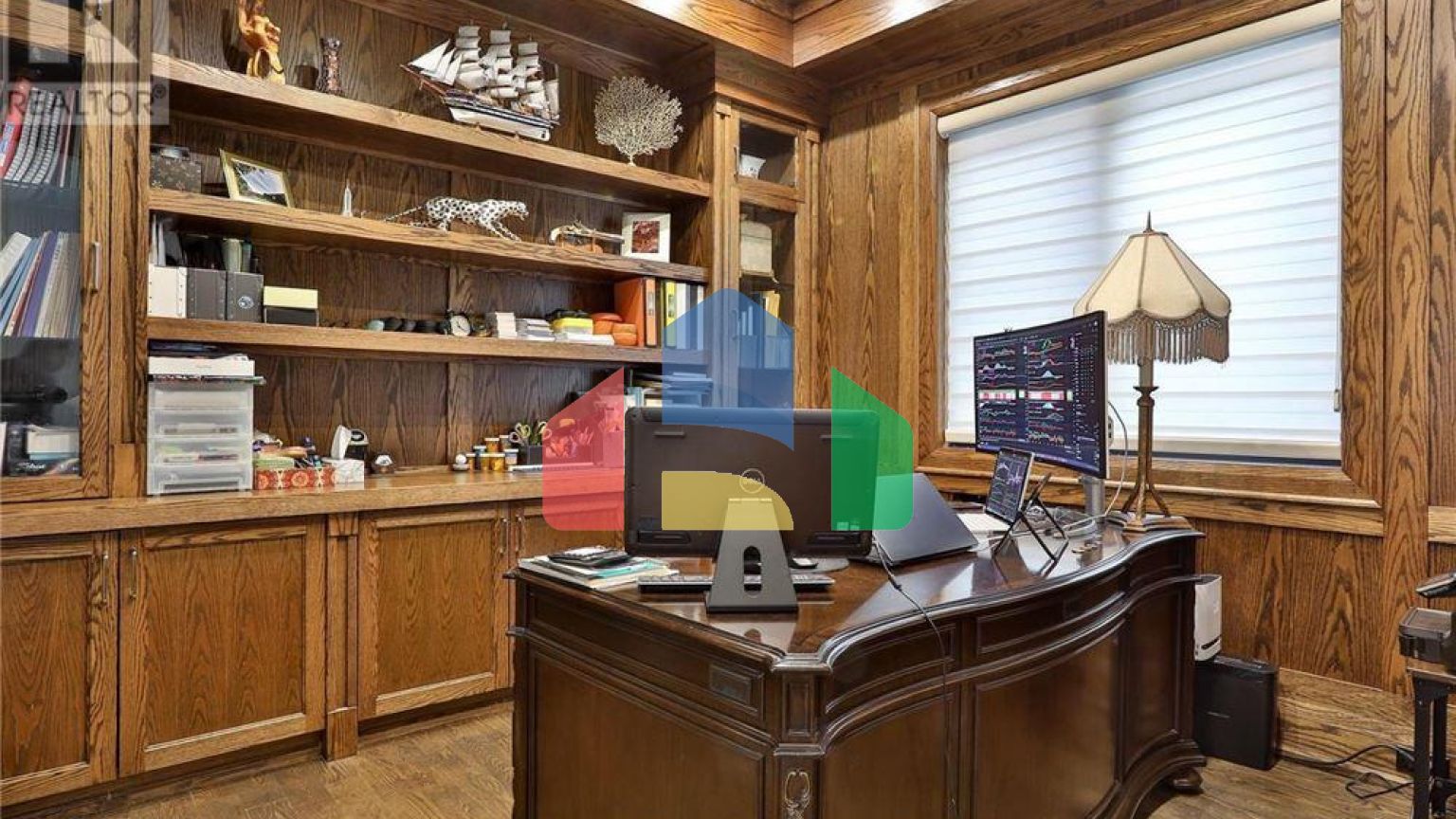 Residential - Single Family Home - Toronto, Canada - Canada