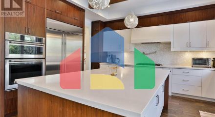 Residential - Single Family Home - Toronto, Canada - Canada