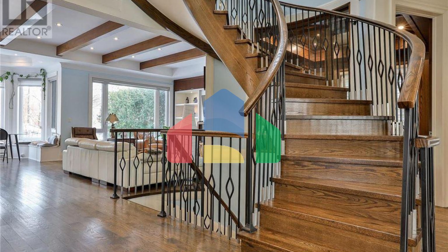 Residential - Single Family Home - Toronto, Canada - Canada