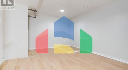 Residential - Single Family Home - Toronto, Canada - Canada