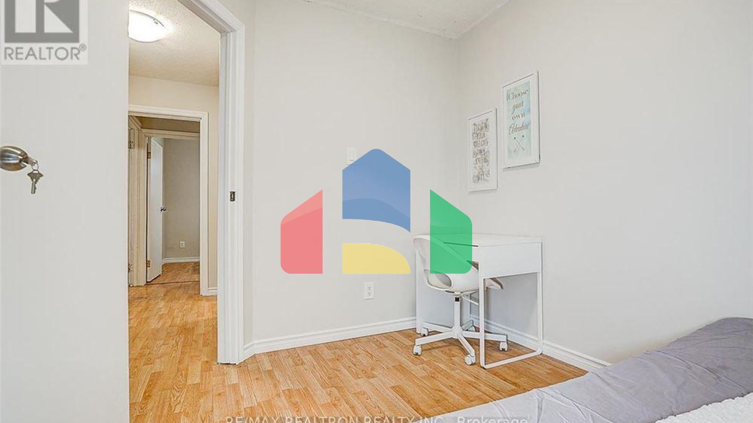 Residential - Single Family Home - Toronto, Canada - Canada