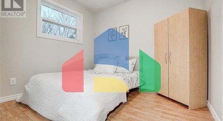 Residential - Single Family Home - Toronto, Canada - Canada