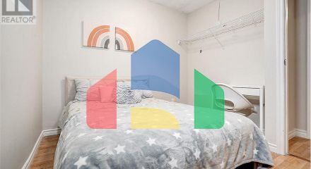 Residential - Single Family Home - Toronto, Canada - Canada