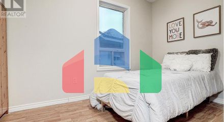 Residential - Single Family Home - Toronto, Canada - Canada