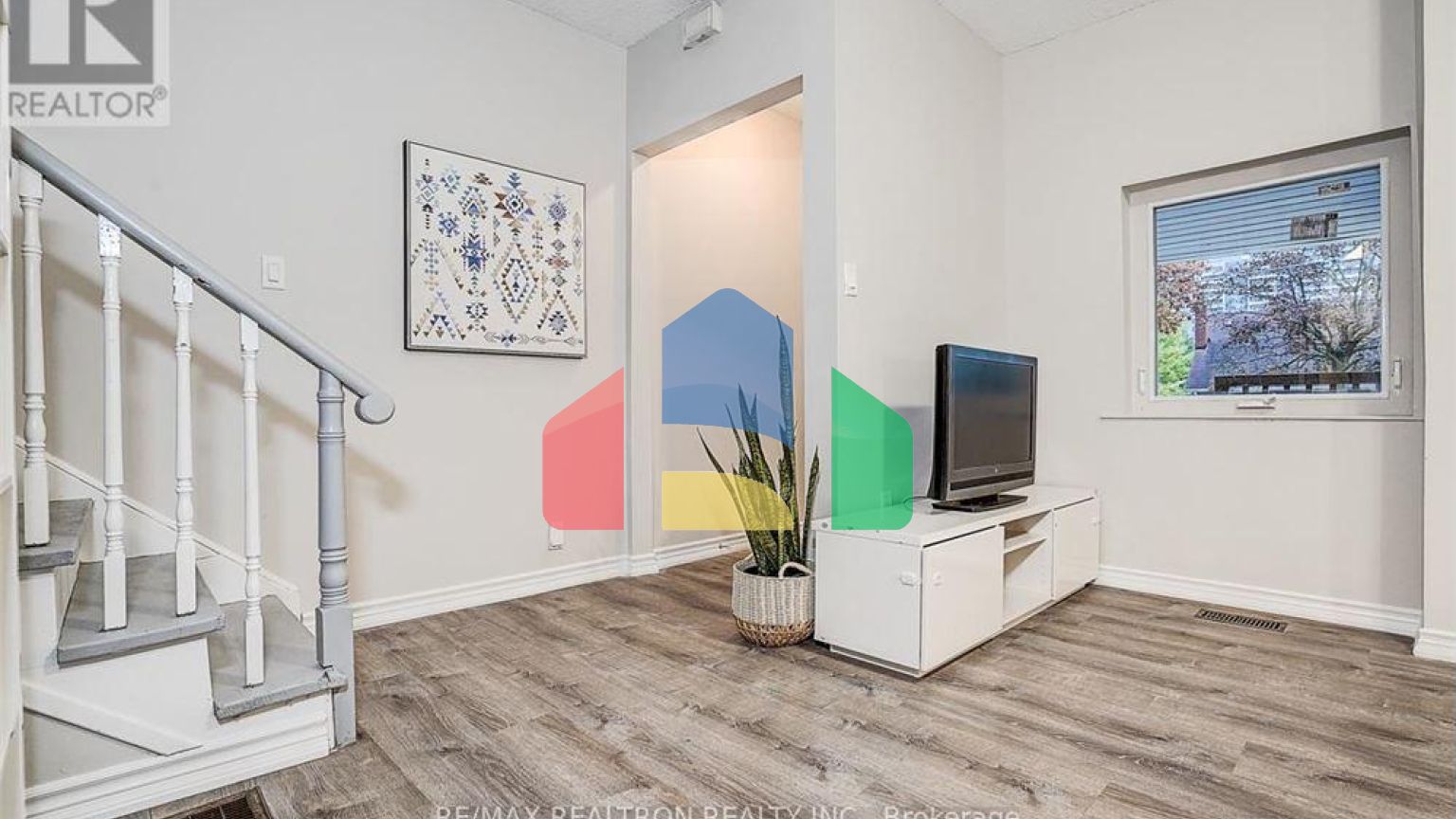 Residential - Single Family Home - Toronto, Canada - Canada