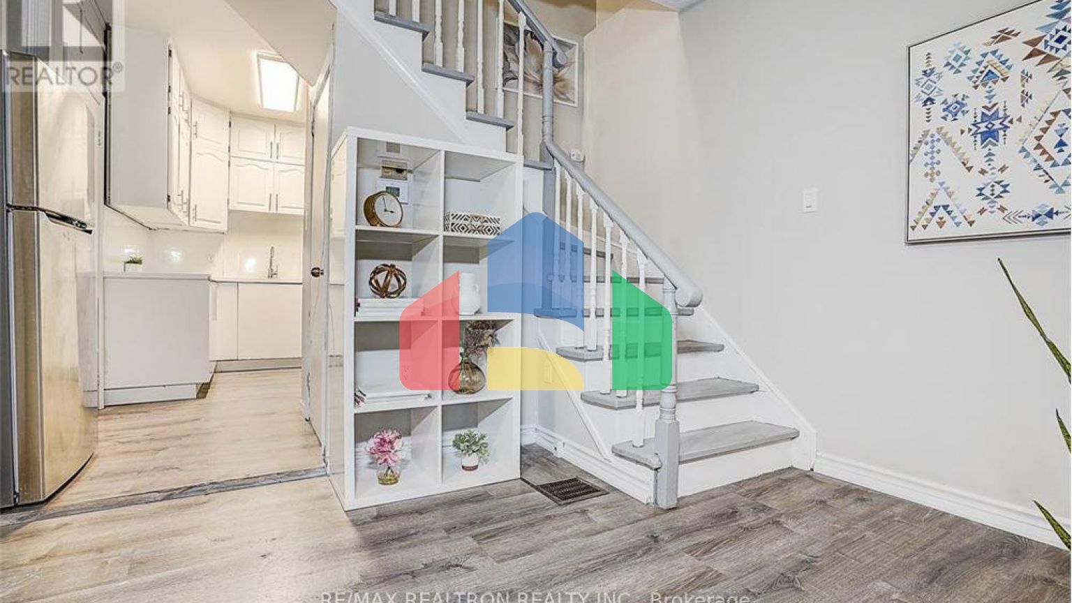 Residential - Single Family Home - Toronto, Canada - Canada