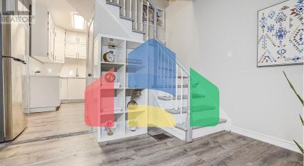 Residential - Single Family Home - Toronto, Canada - Canada