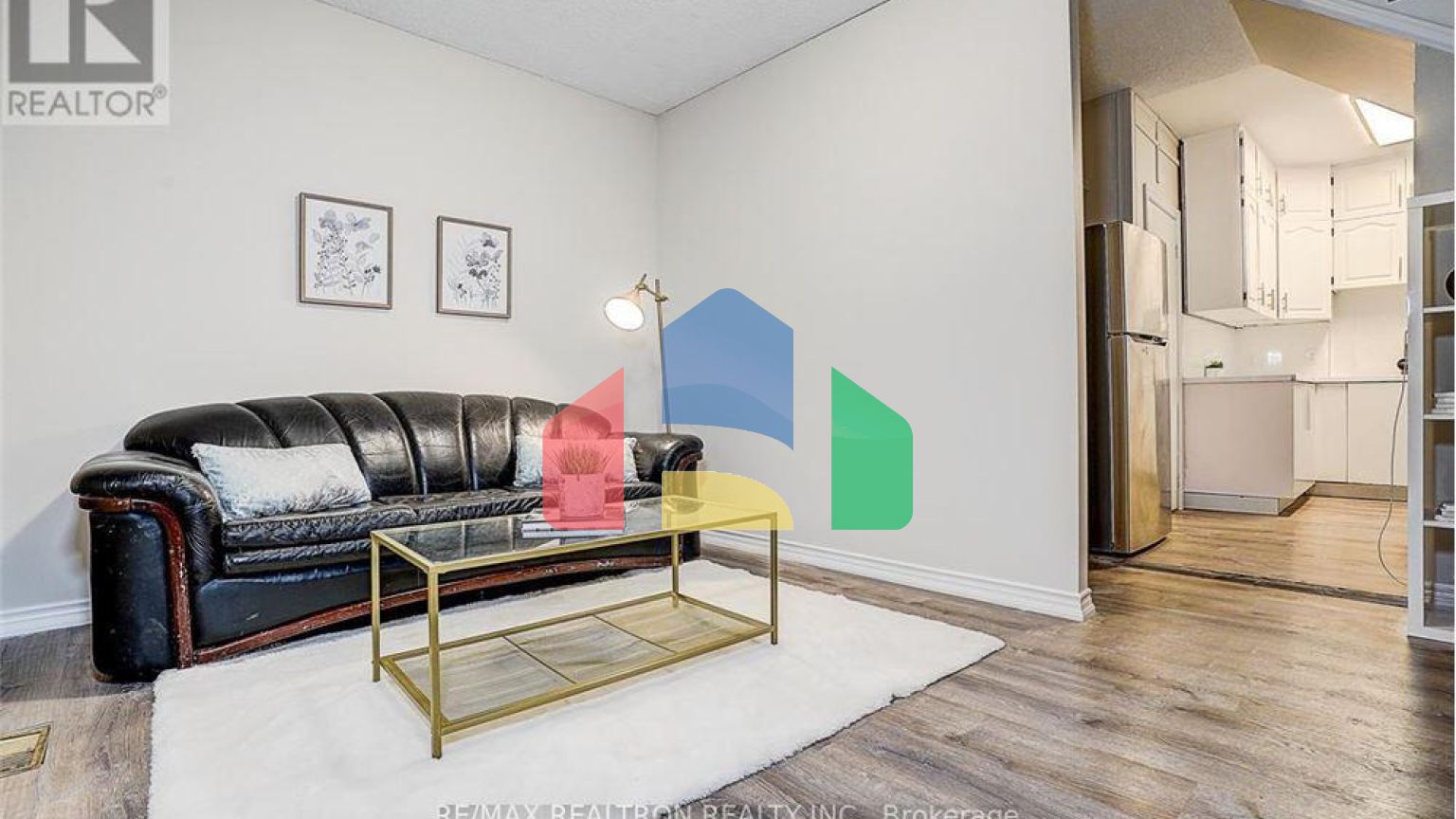 Residential - Single Family Home - Toronto, Canada - Canada