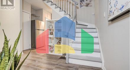 Residential - Single Family Home - Toronto, Canada - Canada