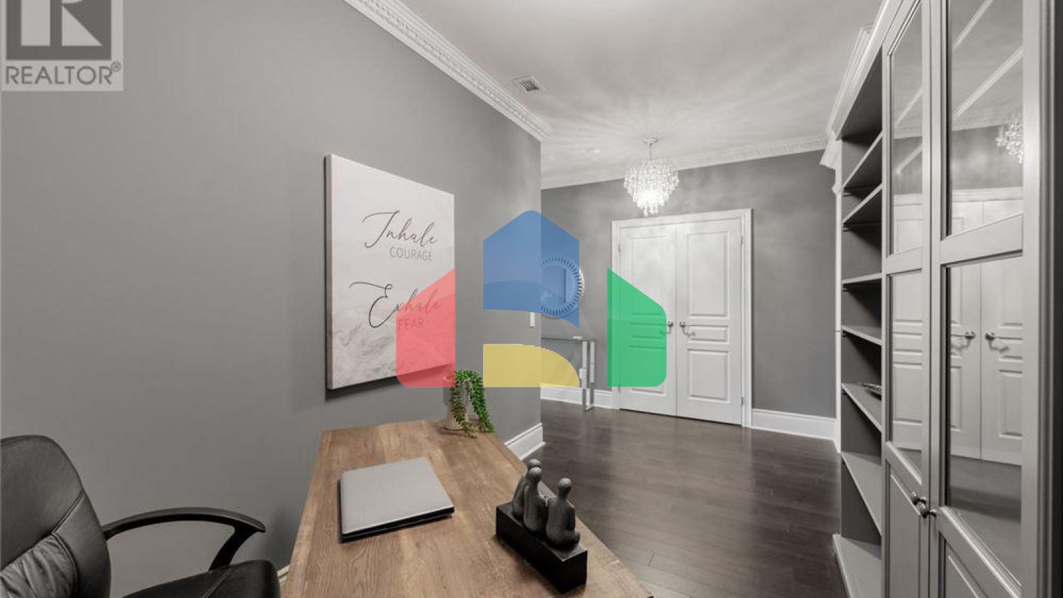 Residential - Single Family Home - Toronto, Canada - Canada