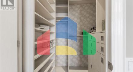 Residential - Single Family Home - Toronto, Canada - Canada