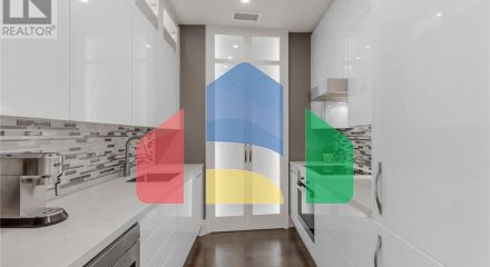 Residential - Single Family Home - Toronto, Canada - Canada