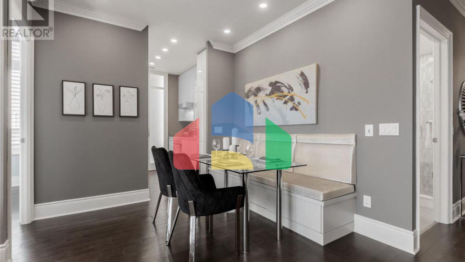 Residential - Single Family Home - Toronto, Canada - Canada