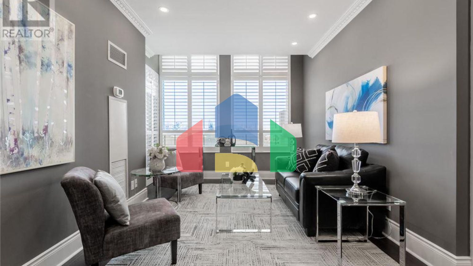 Residential - Single Family Home - Toronto, Canada - Canada