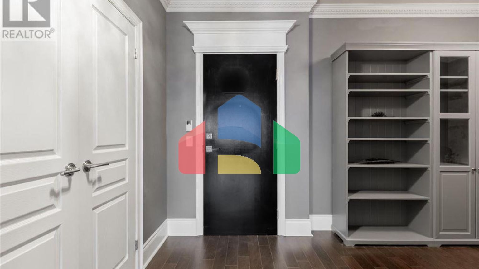 Residential - Single Family Home - Toronto, Canada - Canada