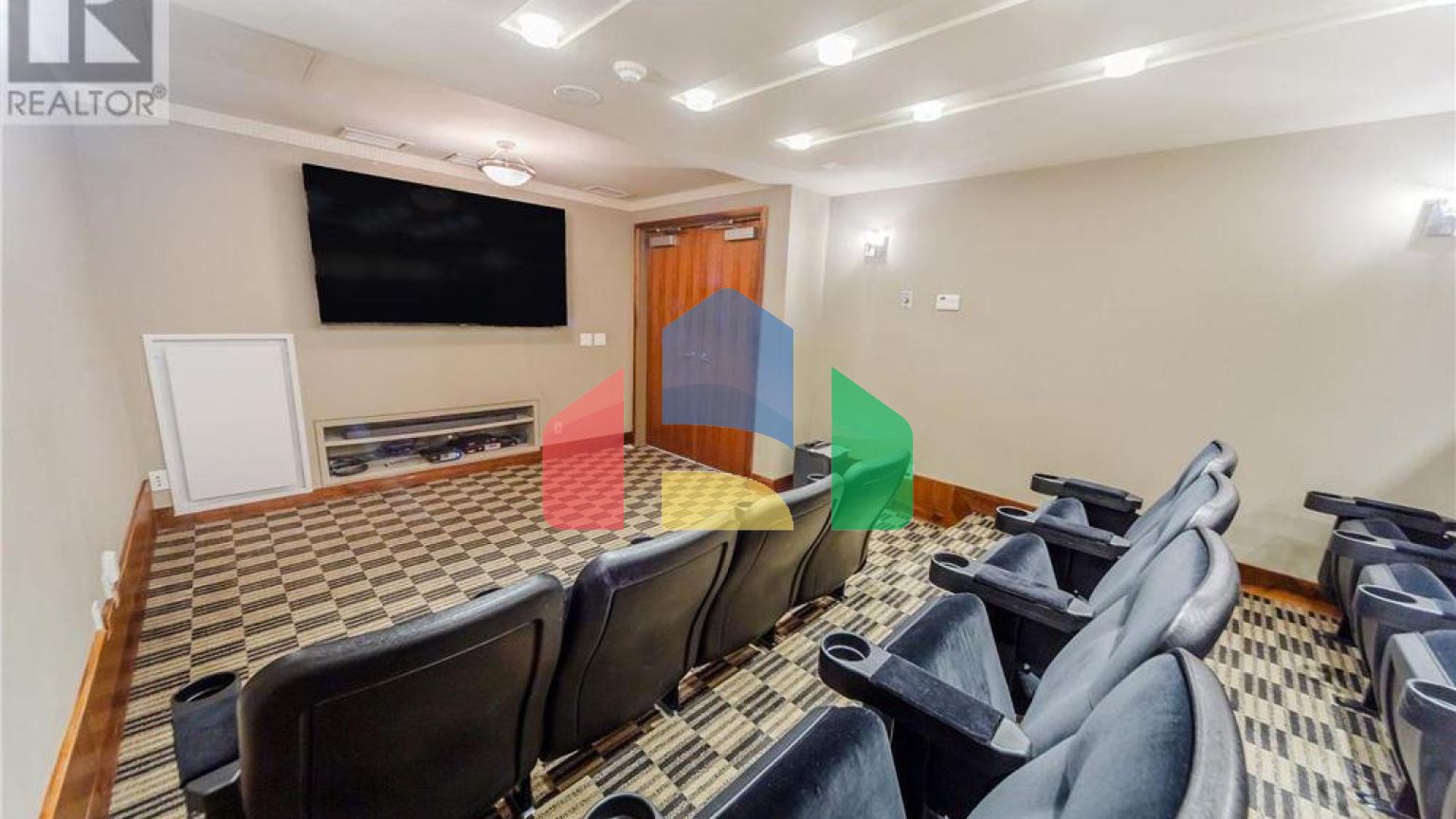 Residential - Condo/Apartment - Toronto, Canada - Canada