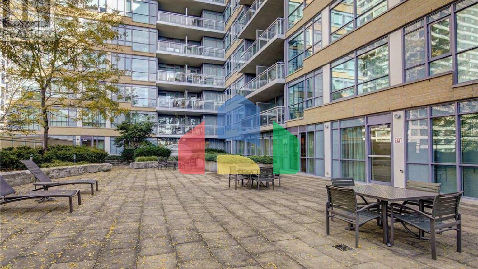 Residential - Condo/Apartment - Toronto, Canada - Canada