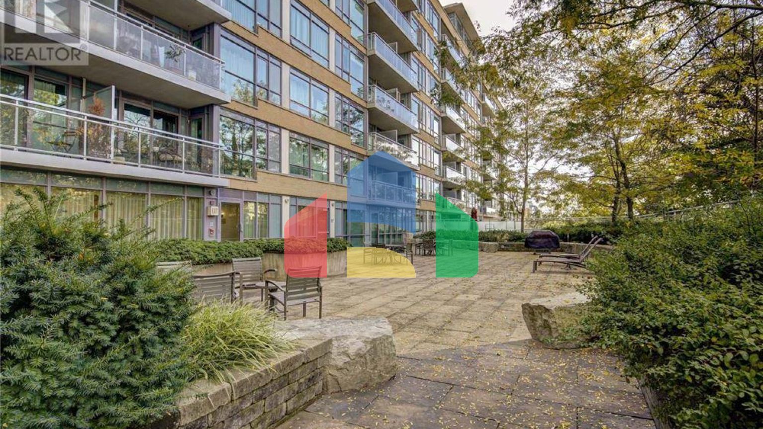 Residential - Condo/Apartment - Toronto, Canada - Canada