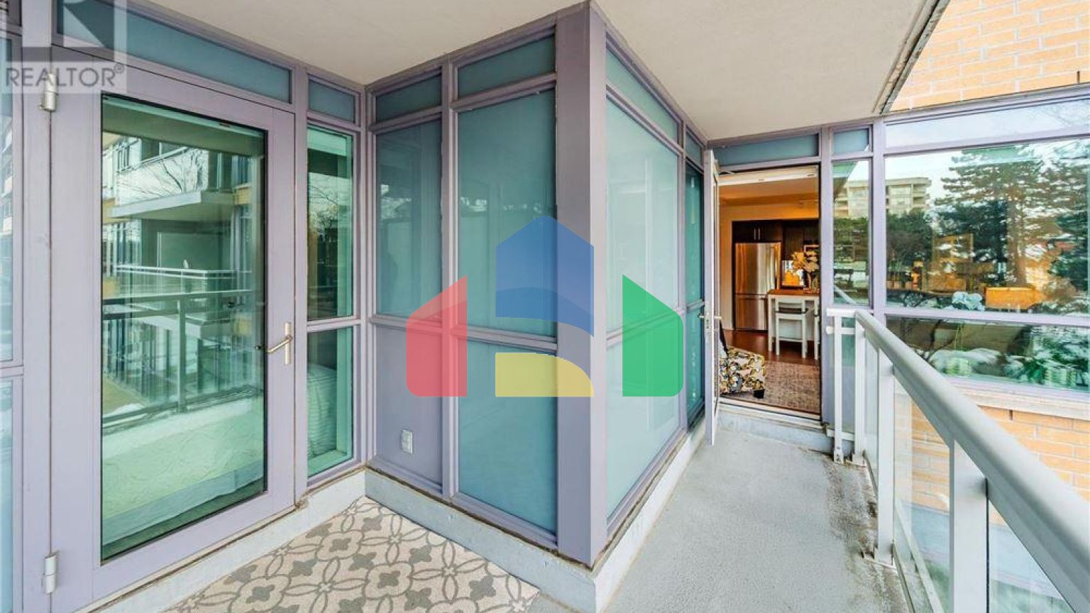 Residential - Condo/Apartment - Toronto, Canada - Canada