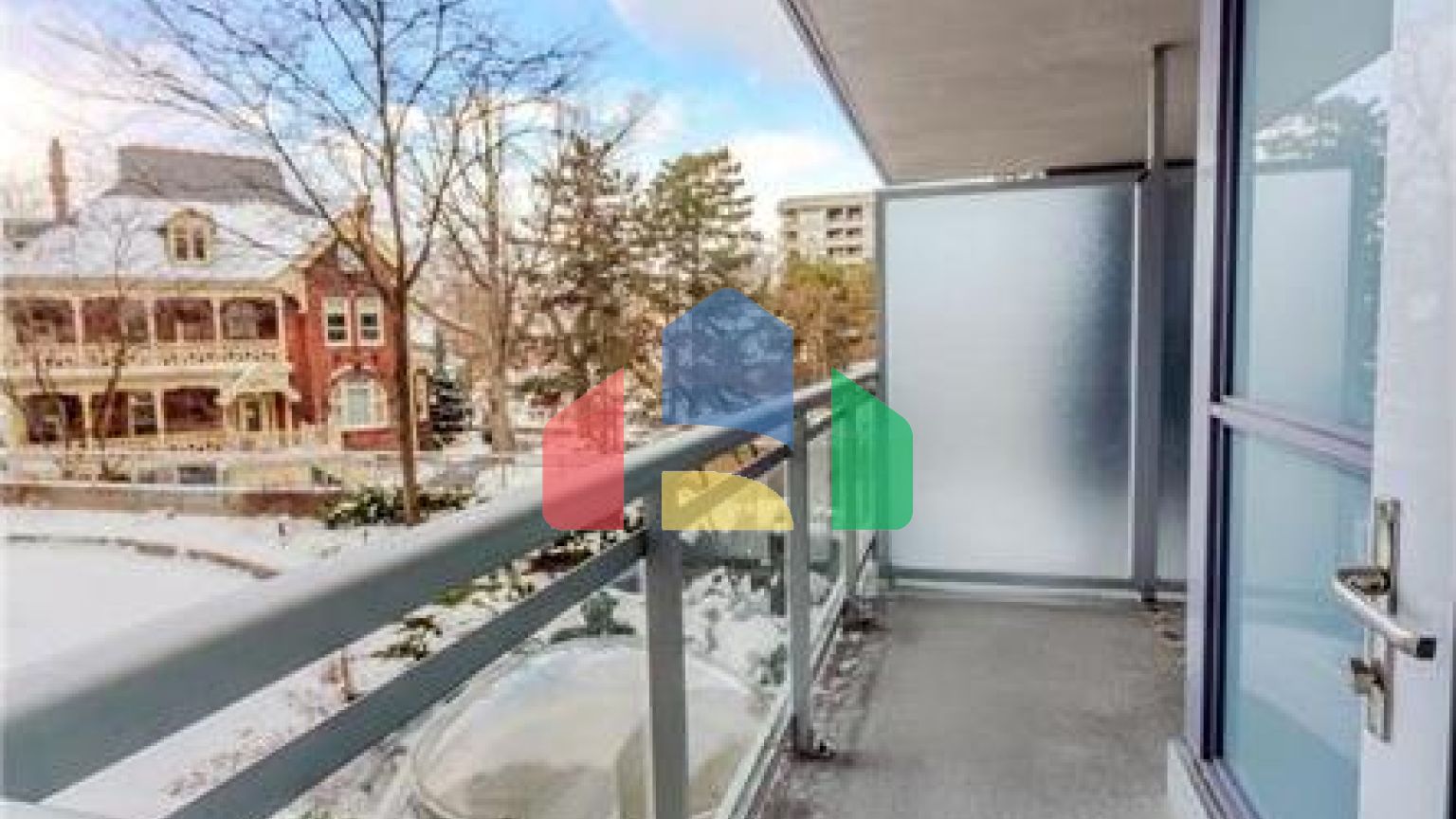 Residential - Condo/Apartment - Toronto, Canada - Canada