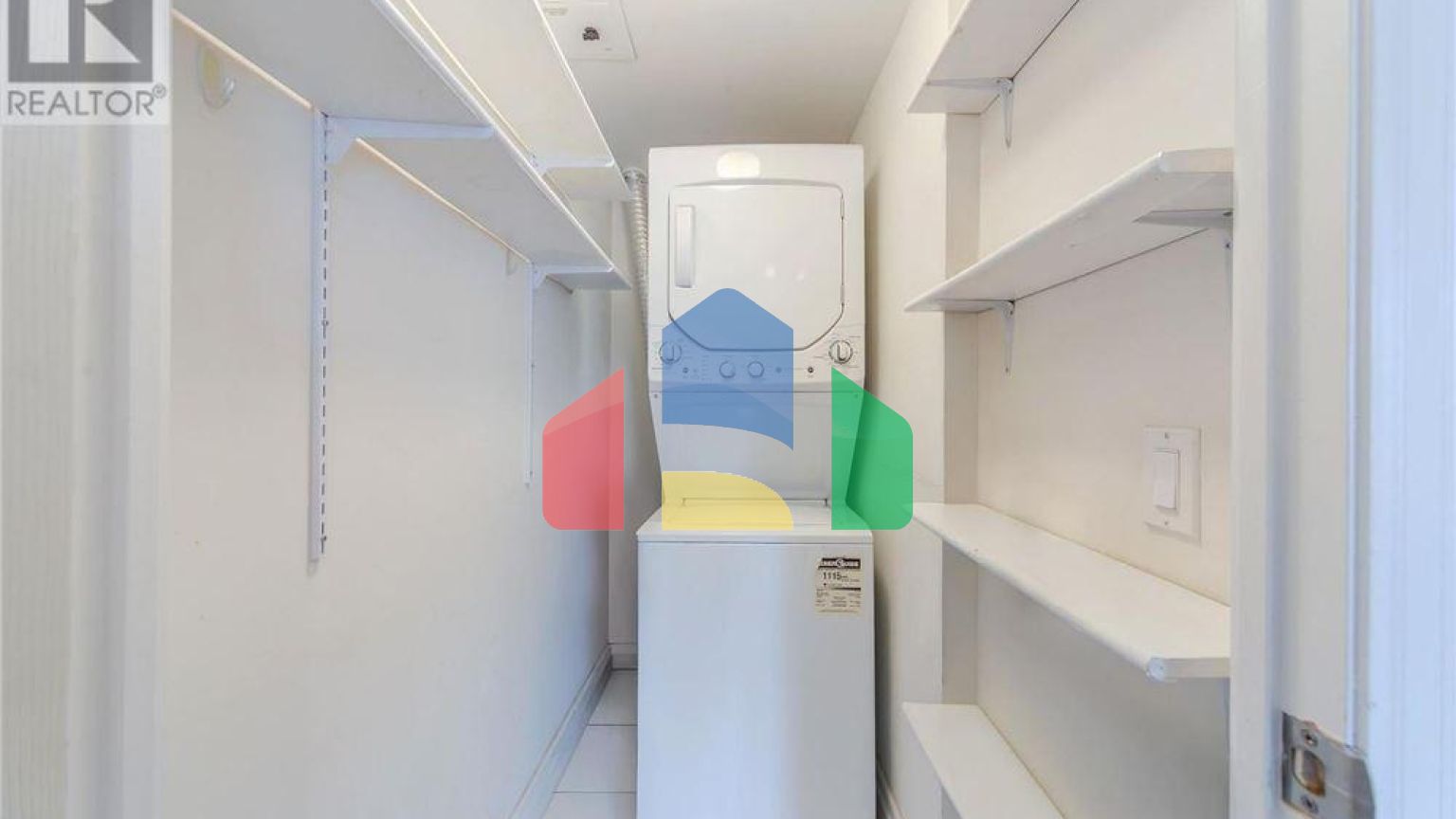 Residential - Condo/Apartment - Toronto, Canada - Canada