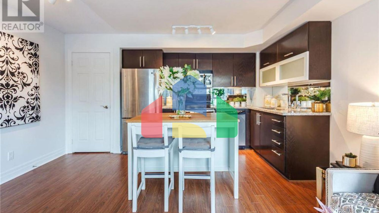 Residential - Condo/Apartment - Toronto, Canada - Canada