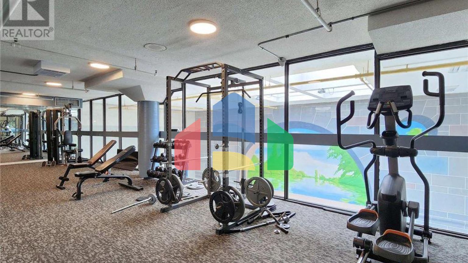 Residential - Condo/Apartment - Toronto, Canada - Canada