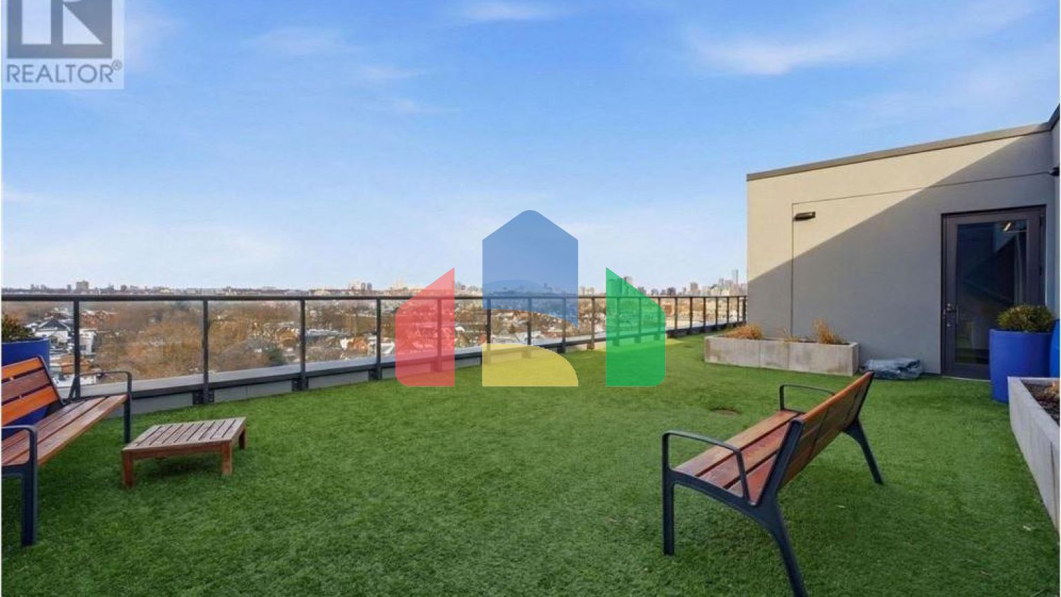 Residential - Condo/Apartment - Toronto, Canada - Canada