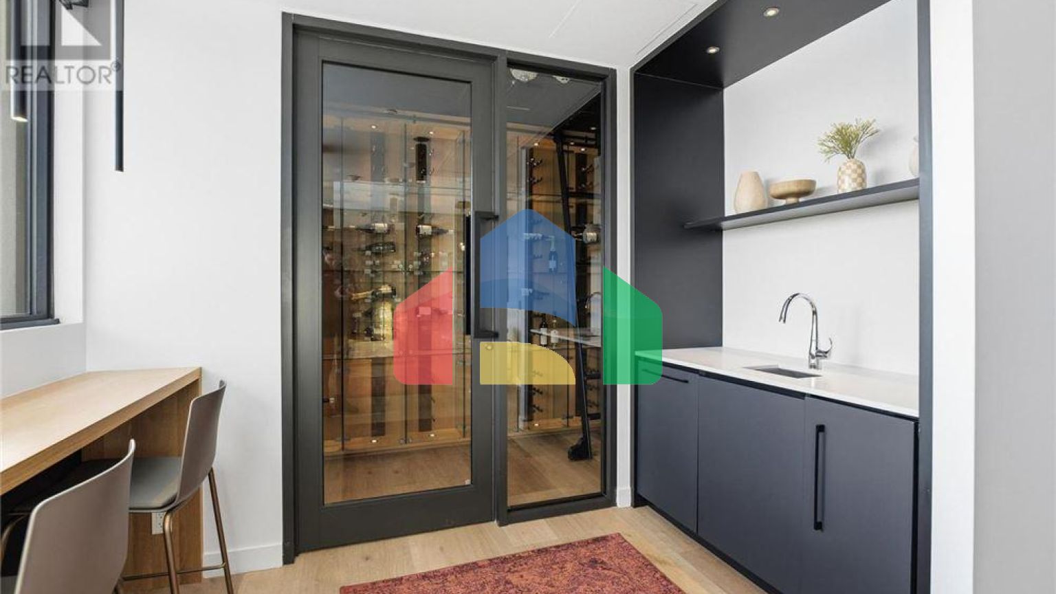 Residential - Condo/Apartment - Toronto, Canada - Canada