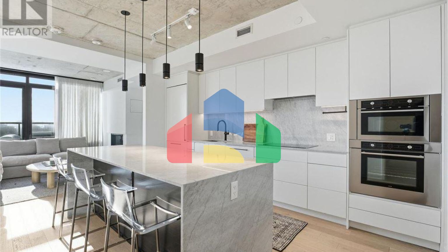 Residential - Condo/Apartment - Toronto, Canada - Canada