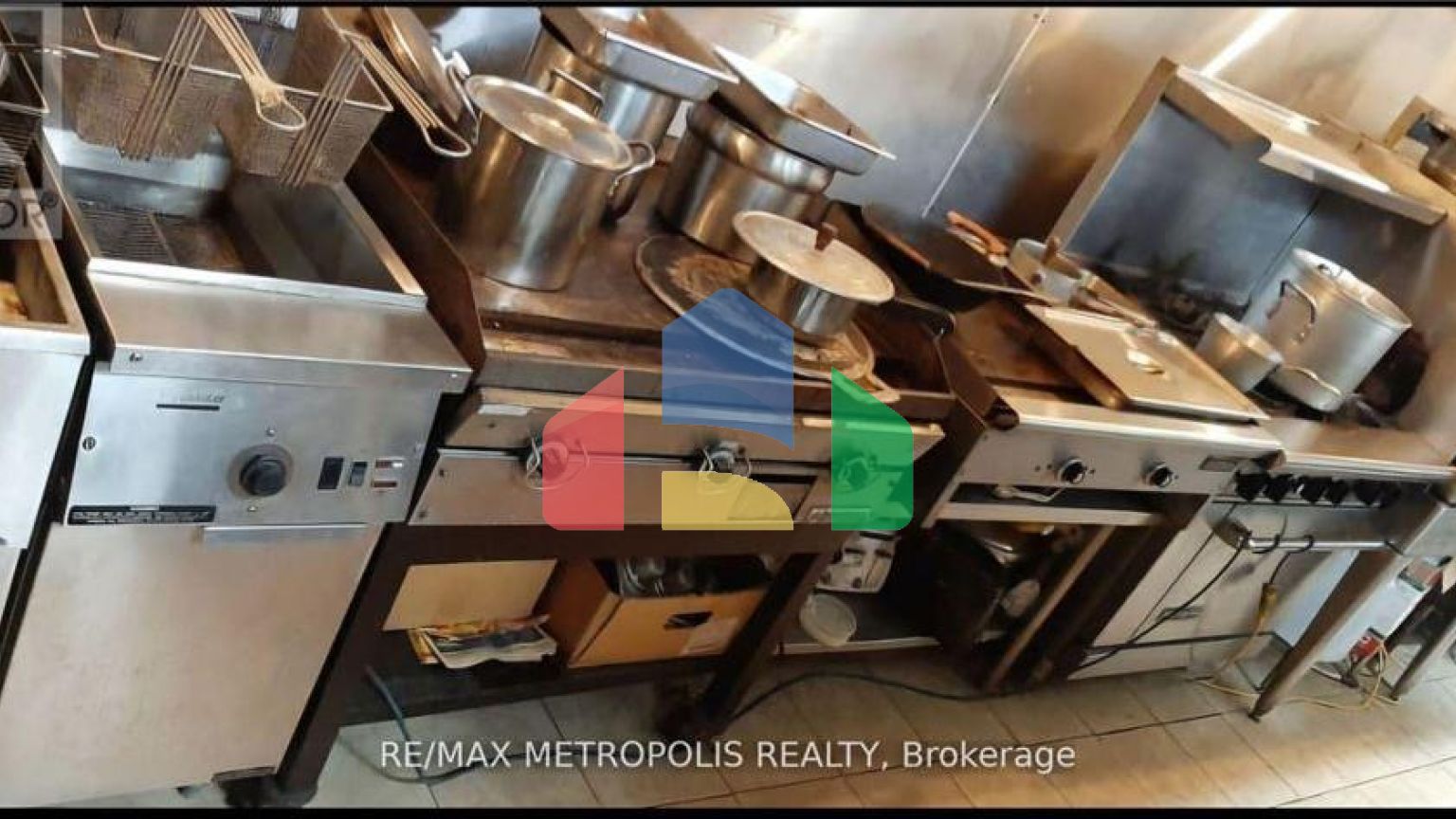 Residential - Condo/Apartment - Toronto, Canada - Canada