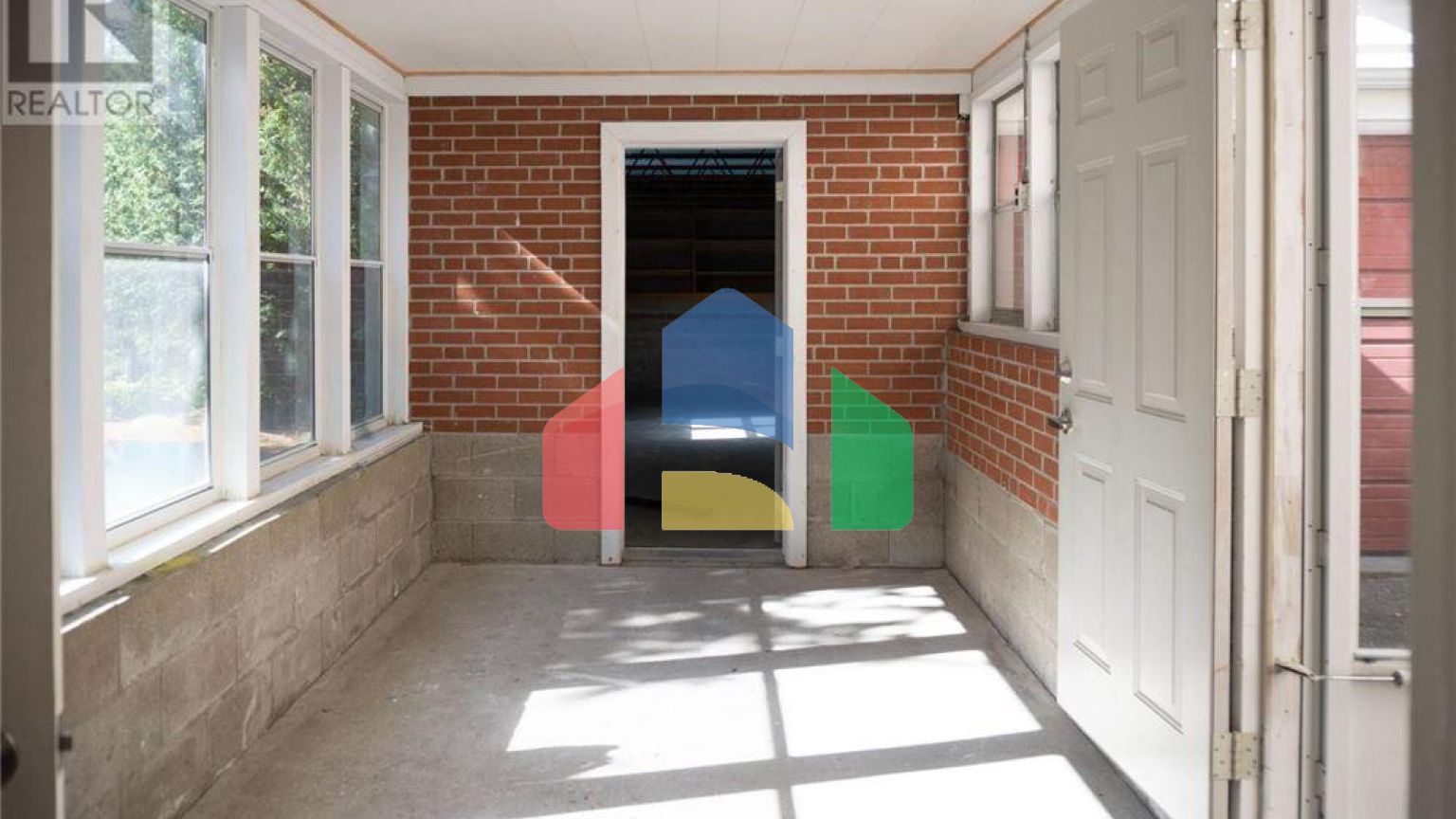 Residential - Single Family Home - Toronto, Canada - Canada