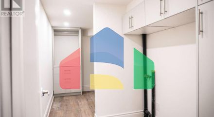 Residential - Single Family Home - Toronto, Canada - Canada