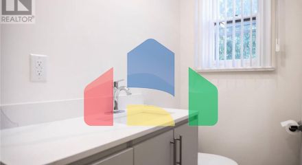 Residential - Single Family Home - Toronto, Canada - Canada