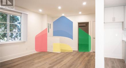 Residential - Single Family Home - Toronto, Canada - Canada