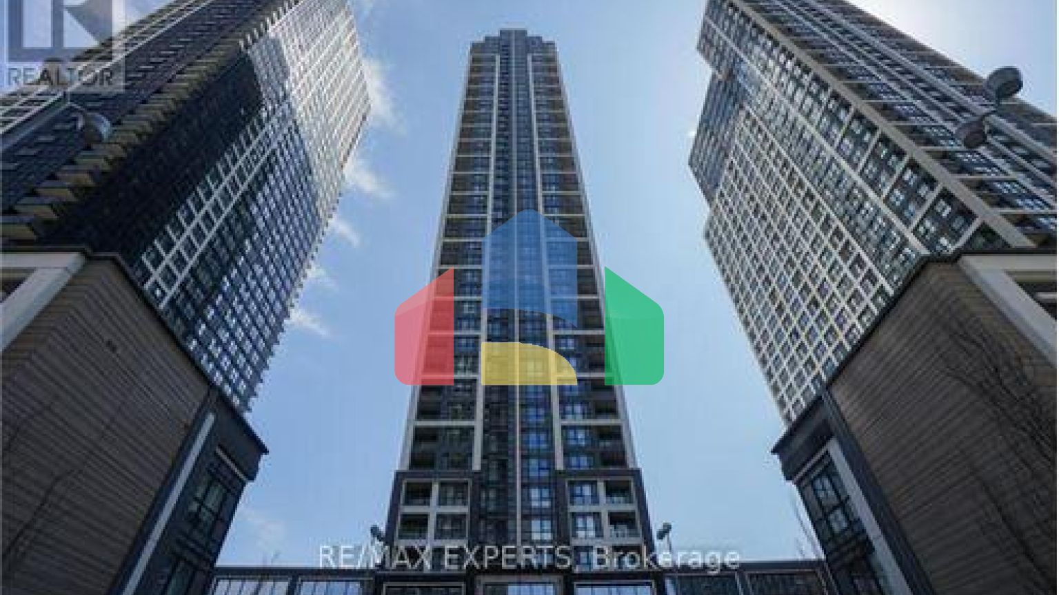 Residential - Single Family Home - Toronto, Canada - Canada