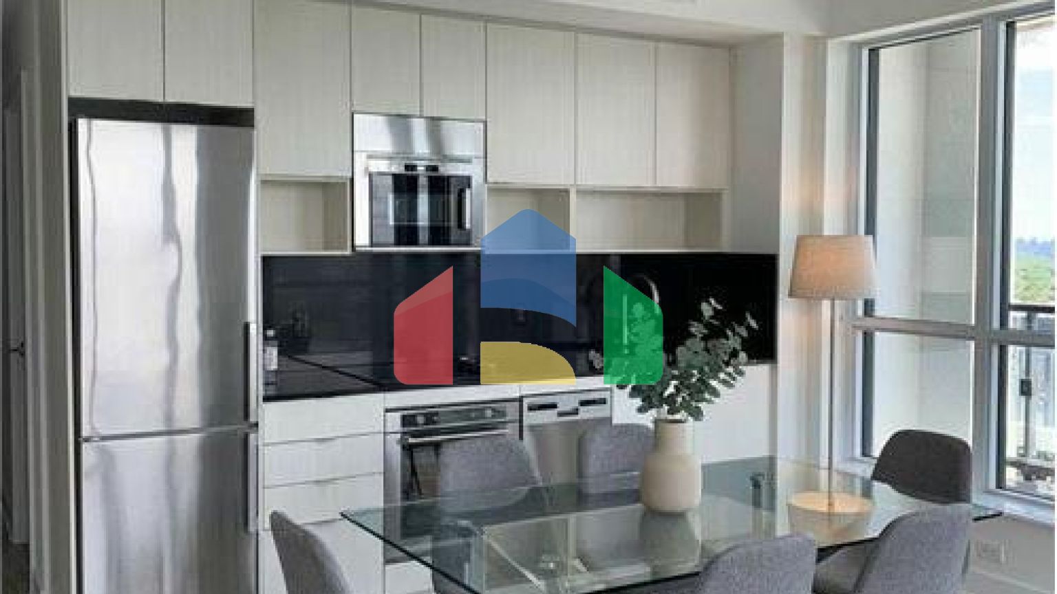 Residential - Single Family Home - Toronto, Canada - Canada