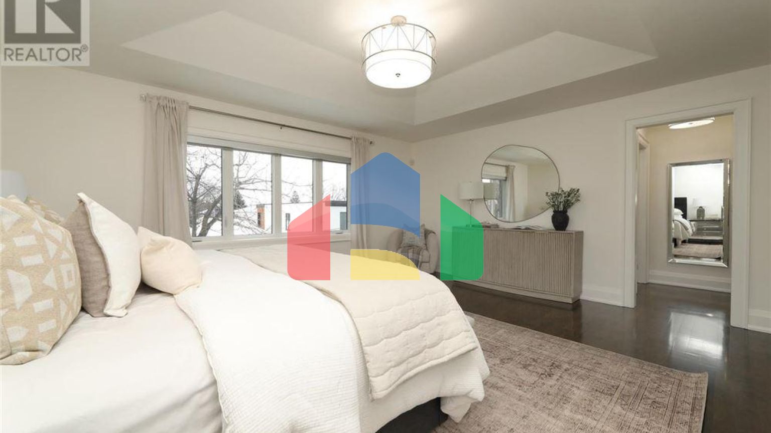 Residential - Single Family Home - Toronto, Canada - Canada