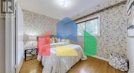 Residential - Single Family Home - Toronto, Canada - Canada