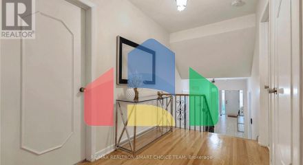 Residential - Single Family Home - Toronto, Canada - Canada