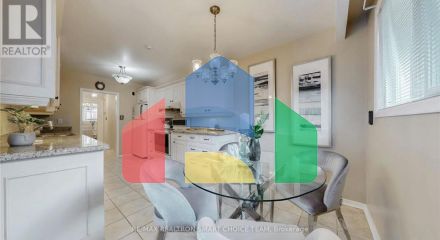 Residential - Single Family Home - Toronto, Canada - Canada