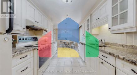 Residential - Single Family Home - Toronto, Canada - Canada