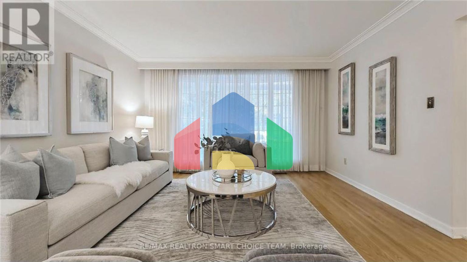 Residential - Single Family Home - Toronto, Canada - Canada