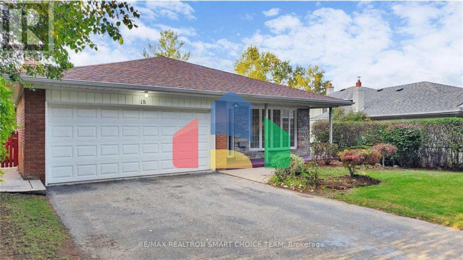 Residential - Single Family Home - Toronto, Canada - Canada