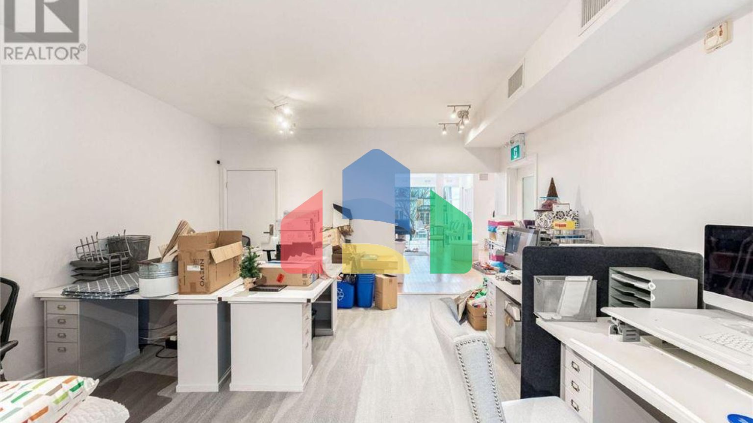 Commercial - Commercial/Retail - Toronto, Canada - Canada