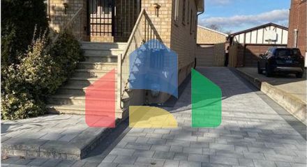 Residential - Single Family Home - Toronto, Canada - Canada