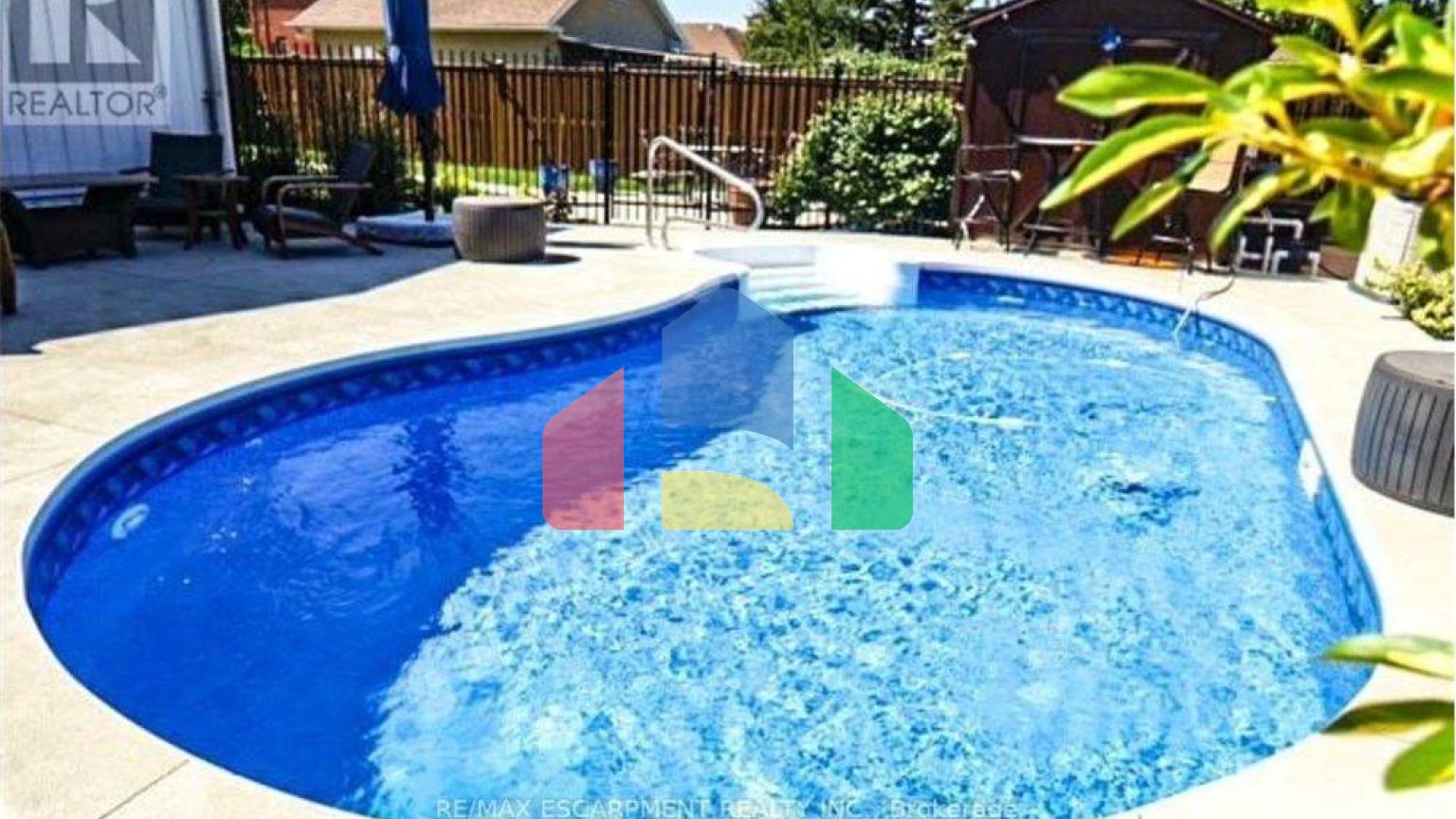 Residential - Single Family Home - Toronto, Canada - Canada